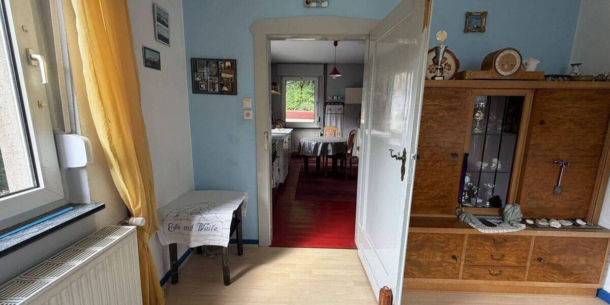 Einfamilienhaus Detmold / Heiligenkirchen Heiligenkirchen - 5 Zimmer, 133 m&sup2;, 225.000&euro; | Angebot:26879561