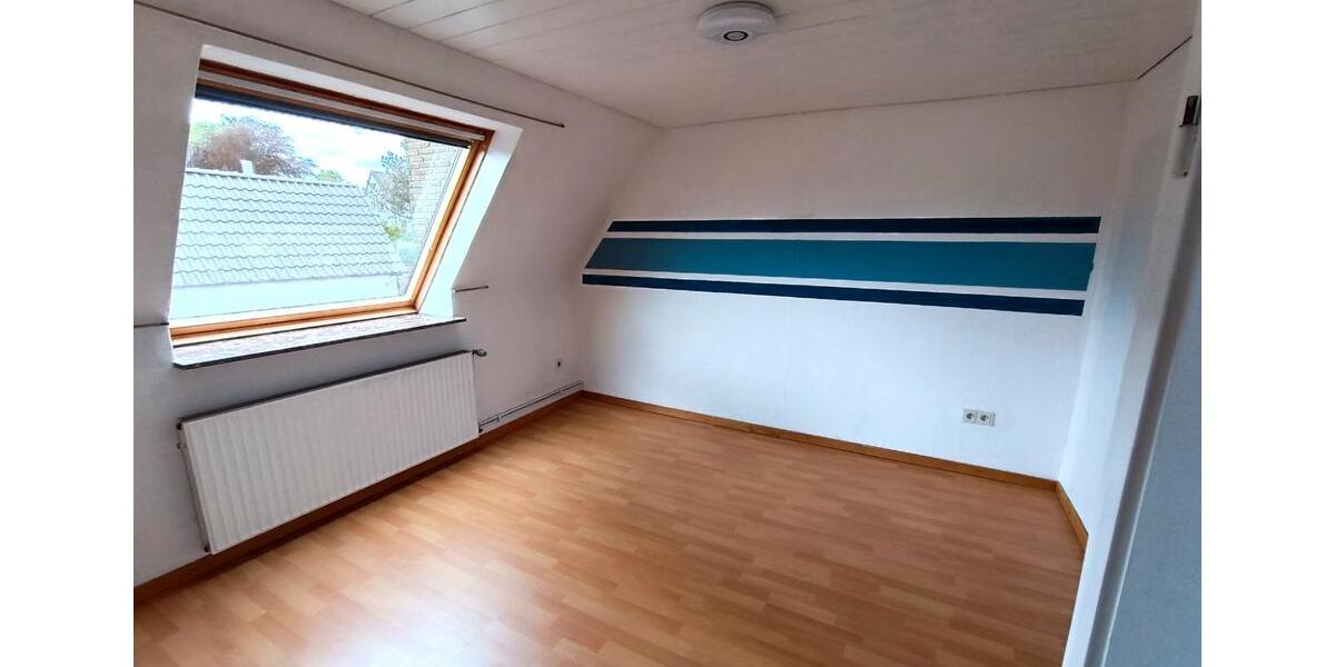 Mehrfamilienhaus, Wohnhaus Lage - 8 Zimmer, 190 m&sup2;, 340.000&euro; | Angebot:26699742