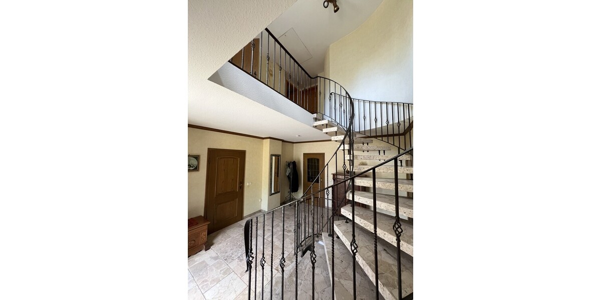 Idyllisches Mehrfamilien- Mehrgenerationenhaus - Mehrfamilienhaus, Wohnhaus Hüllhorst | Angebot:16568286