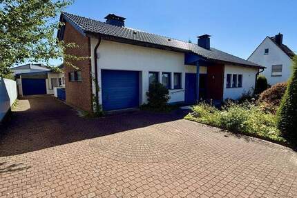 Haus Lage - 7 Zimmer, 208 m&sup2;, 339.000&euro; | Angebot:25780599