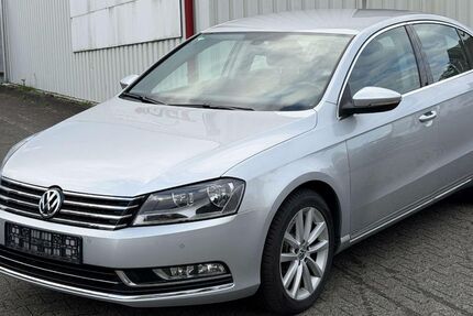 VW Passat 92.000 km 8.999 &euro; Bielefeld 33647