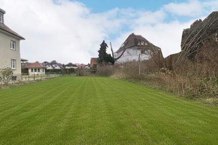 Baugrundstück mit genehmigtem Einfamilienhaus - sofort realisierbar zimmer