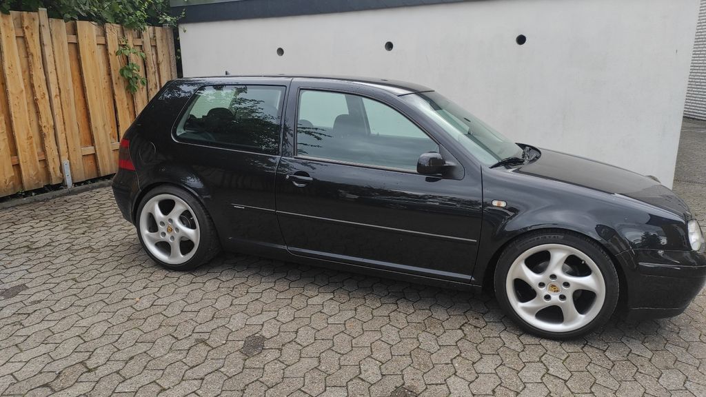 VW Golf 249.500 km 2.750 &euro; Leopoldshöhe 33818