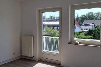 Wohnung Lage - 3 Zimmer, 64 m&sup2;, 595&euro; | Angebot:25776738