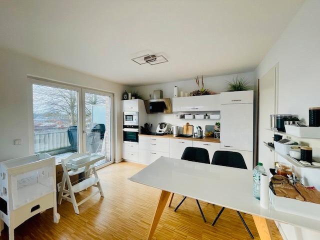 GT-Isselhorst! Traumhafte 2-Zi.-Penthouse-Whg. Fahrstuhl Gäste-WC Dachterrasse Carport 2 zimmer