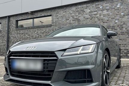 Audi TT 131.000 km 23.400 € Lübbecke 32312