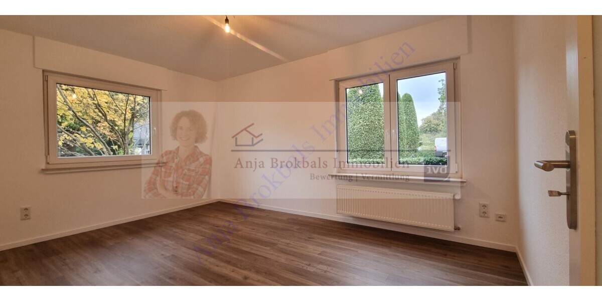 Gütersloh: Erdgeschoss mit Garten und Garage in einem 2 Familienhaus, stadtnahe Lage am Grüngürtel - 4.5 Gütersloh Isselhorst | Angebot:20476906