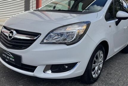 Opel Meriva 122.000 km 5.299 € Paderborn 33100