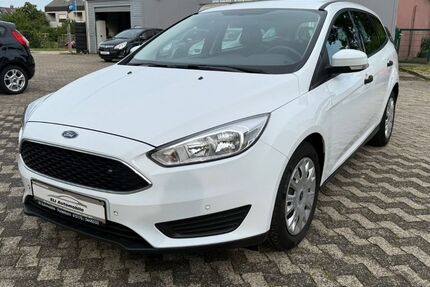 Ford Focus 110.000 km 6.990 € Paderborn 33102