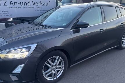 Ford Focus 200.000 km 8.000 &euro; Lemgo 32657