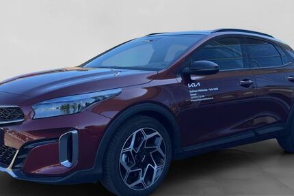 Kia XCeed 4.715 km 33.890 &euro; Detmold 32758