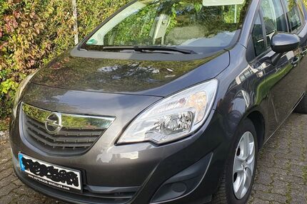 Opel Meriva 111.000 km 3.499 &euro; Bad Salzuflen 32105