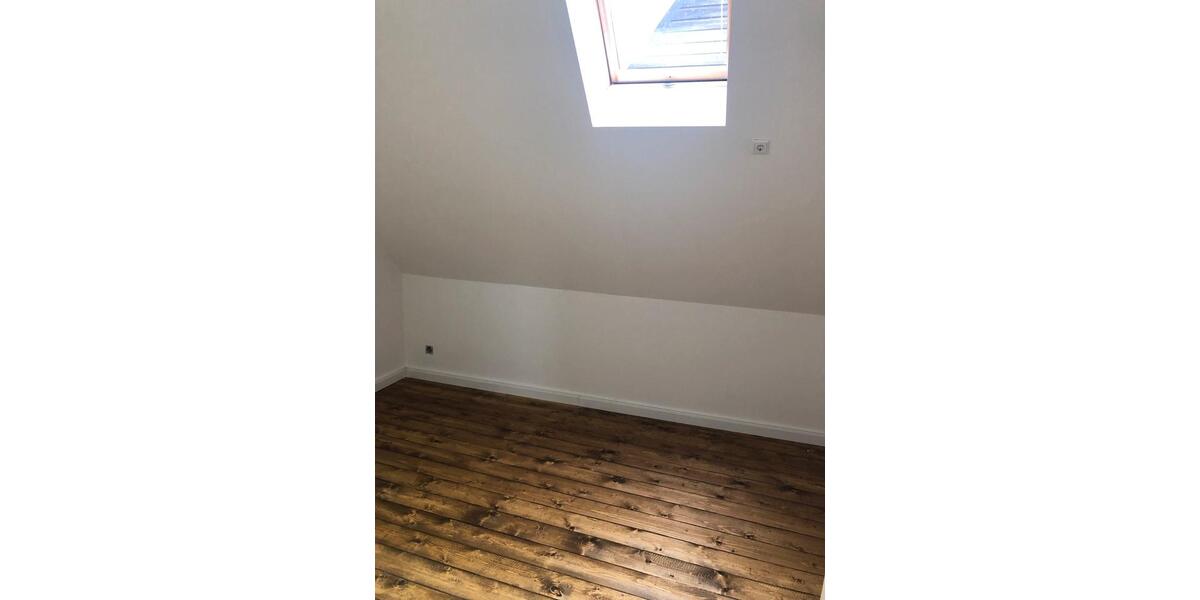 Maisonettenwohnung Bad Salzuflen - 4 Zimmer, 140 m&sup2;, 300.000&euro; | Angebot:25634498