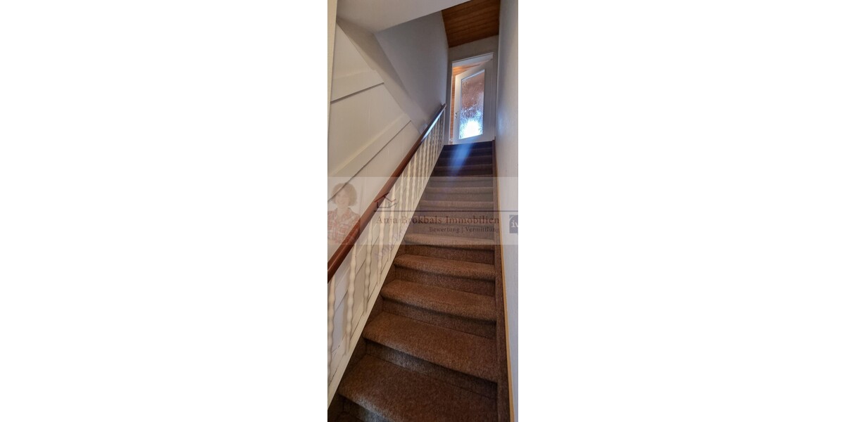 2-Familienhaus in Isselhorst: EG barrierefrei, 170 m², 2 Carports, toller Garten, 2 Eingänge - provisionsfrei für Käufer - Einfamilienhaus Gütersloh Isselhorst | Angebot:21839386