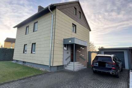 Haus zum Kaufen in Bad Salzuflen 345.000 € 153 m² 8 zimmer