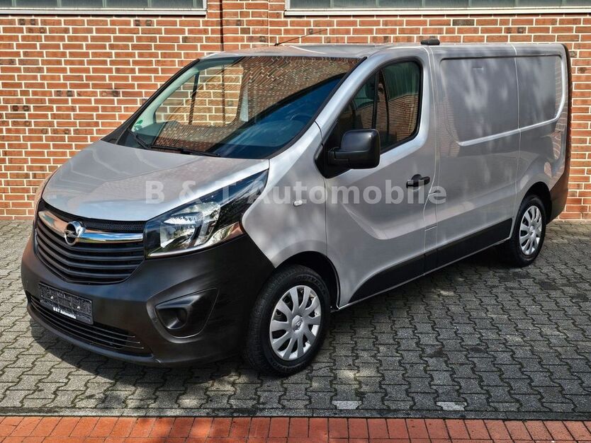 Opel Vivaro 139.800 km 8.990 € Schloß Hollte-Stukenbrock 33758
