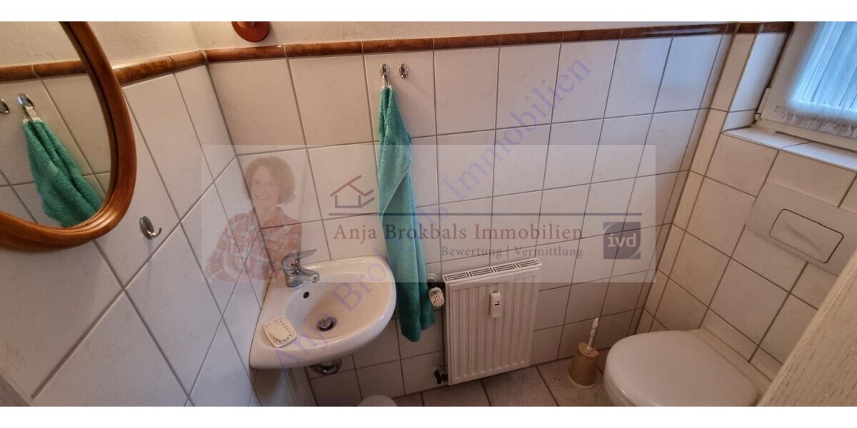 2-Familienhaus in Isselhorst: EG barrierefrei, 170 m², 2 Carports, toller Garten, 2 Eingänge - provisionsfrei für Käufer - Einfamilienhaus Gütersloh Isselhorst | Angebot:21839386