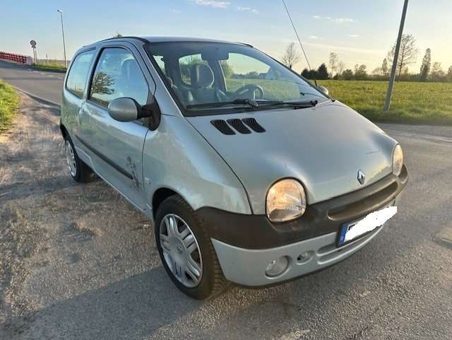 Renault Twingo 112.000 km 2.249 &euro; Bad Oeynhausen 32549