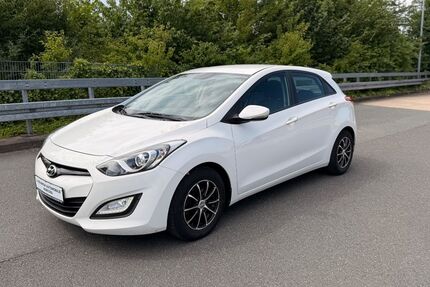 Hyundai i30 150.000 km 6.790 &euro; Herford 32052