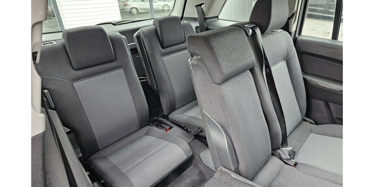 Opel Zafira 1.8 Edition KLIMA 7 Sitzer Tempomat AHK 205.612 km 3.790 &euro; Löhne 32584