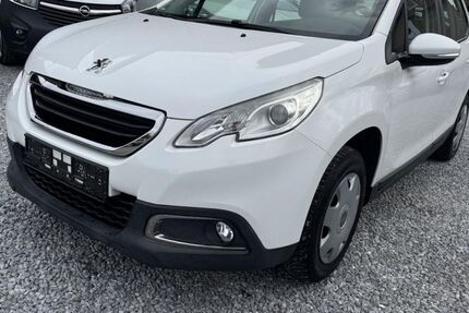Peugeot 2008 142.000 km 4.499 € Paderborn 33100