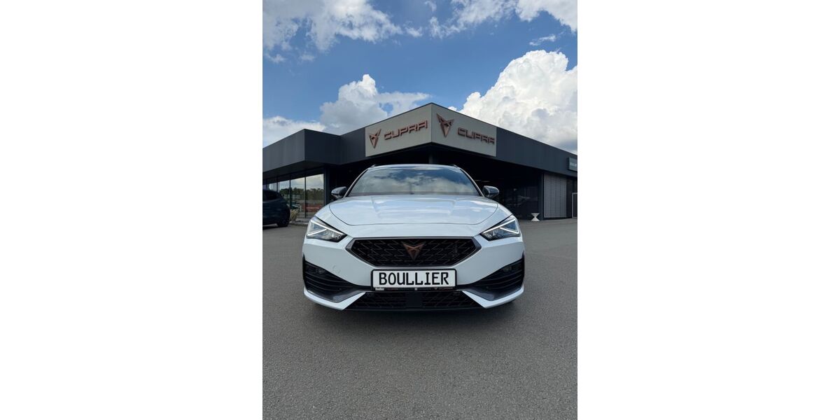 Cupra Leon 20.200 km 26.990 &euro; Löhne 32584