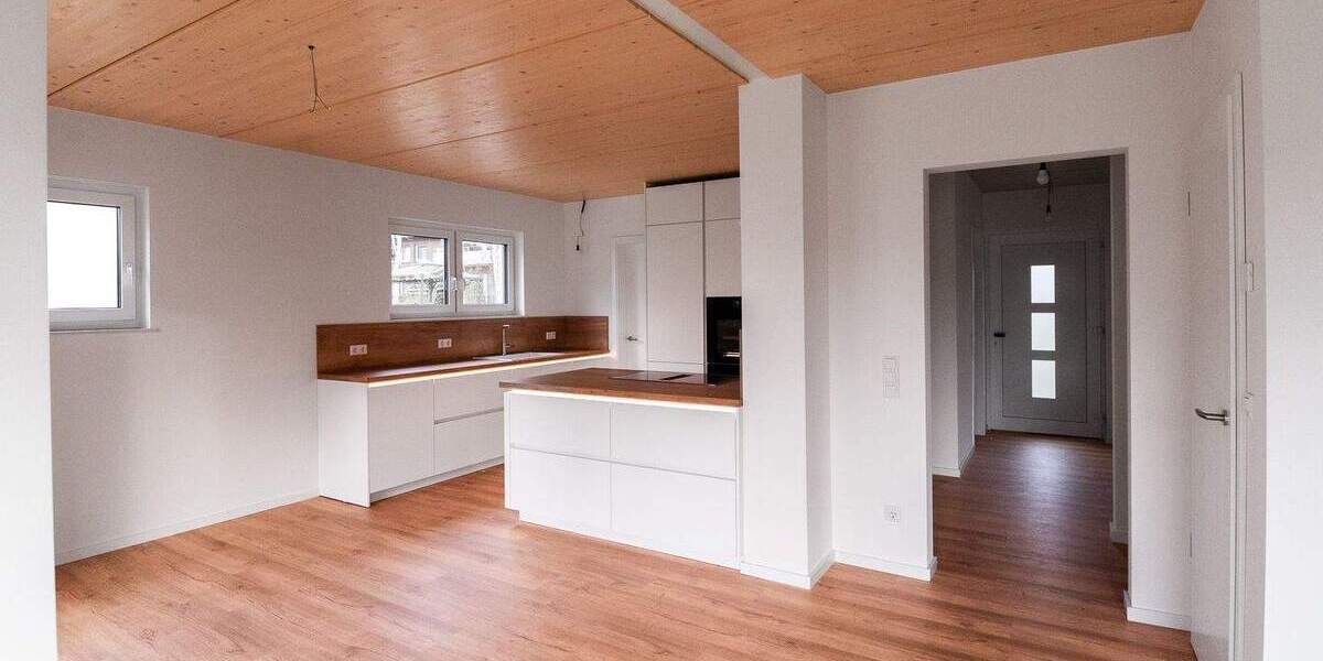 Doppelhaushälfte Leopoldshöhe Bexterhagen - 7 Zimmer, 179 m&sup2;, 540.000&euro; | Angebot:25776617