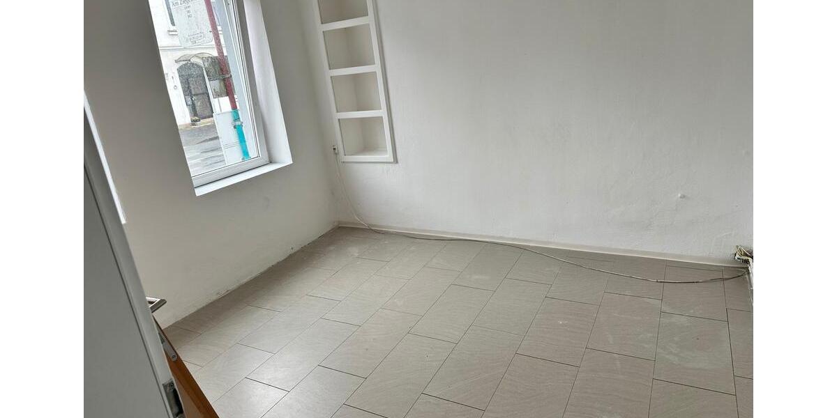 Erdgeschoßwohnung Bad Salzuflen Biemsen-Ahmsen - 4 Zimmer, 120 m&sup2;, 1.250&euro; | Angebot:26507427