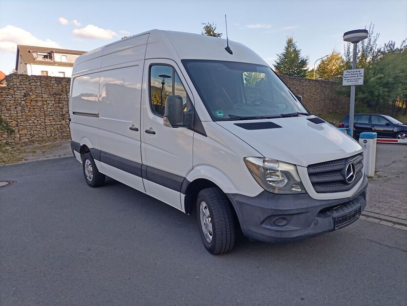 Mercedes-Benz Sprinter 224.500 km 16.900 € Lemgo 32657