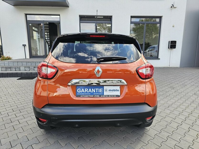 Renault Captur 1.2 TCe Luxe AUTOMATIK NAVI KAMERA 108.635 km 10.790 € Löhne 32584