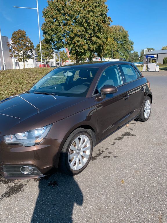 Audi A1 175.000 km 7.700 € Hövelhof 33161