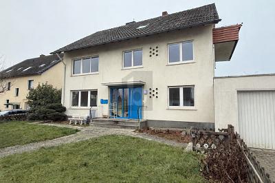 SANIERT UND VOLL VERMIETET SORGENLOS INVESTIEREN - Haus Hiddenhausen | Angebot:27095271