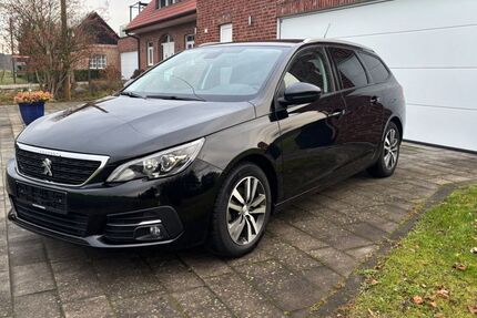 Peugeot 308 33.222 km 12.490 &euro; Gütersloh 33330