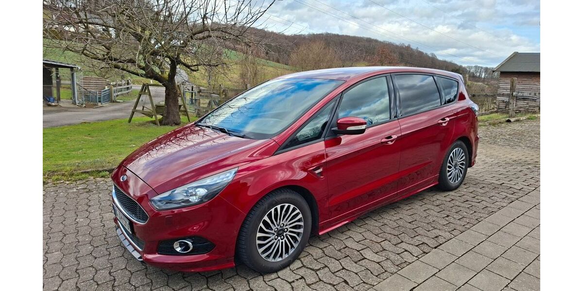 Ford S-Max 108.000 km 20.500 &euro; Herford 32049