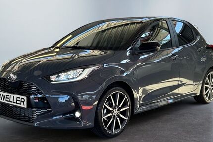 Toyota Yaris 4.500 km 31.890 € Bielefeld 33609