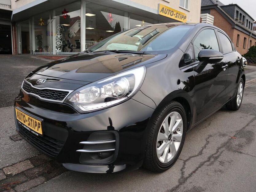Kia Rio 42.378 km 10.500 € Herford 32051