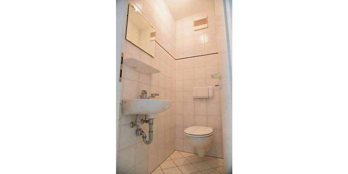 GT-Kattenstroth 3 Zimmer-Wohnung mit Balkon und Tiefgarage in ruhiger und zentraler Lage 3 zimmer