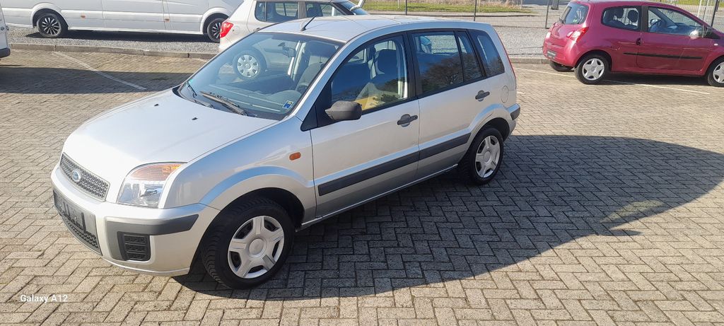 Ford Fusion 70.860 km 3.550 &euro; Hiddenhausen 32120