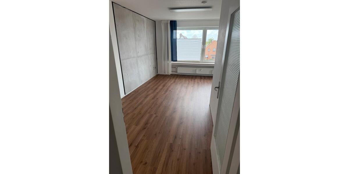 Dachgeschoßwohnung Bad Oeynhausen Rehme - 2 Zimmer, 50 m&sup2;, 700&euro; | Angebot:26411539
