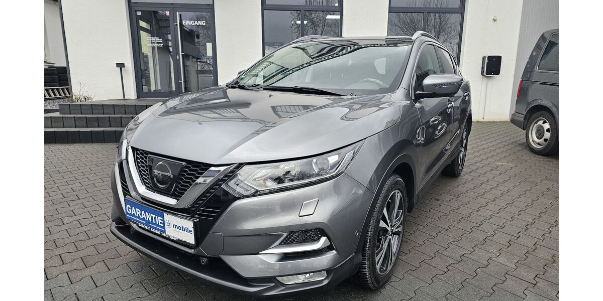 Nissan Qashqai 129.421 km 12.490 &euro; Löhne 32584