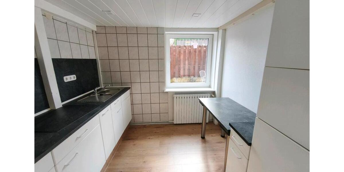 Erdgeschoßwohnung Lemgo - 2 Zimmer, 40 m&sup2;, 330&euro; | Angebot:25641580