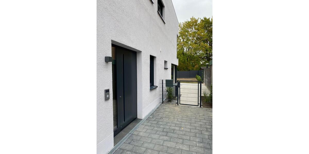 Doppelhaushälfte Bielefeld Schildesche - 3 Zimmer, 120 m&sup2;, 1.790&euro; | Angebot:24837652