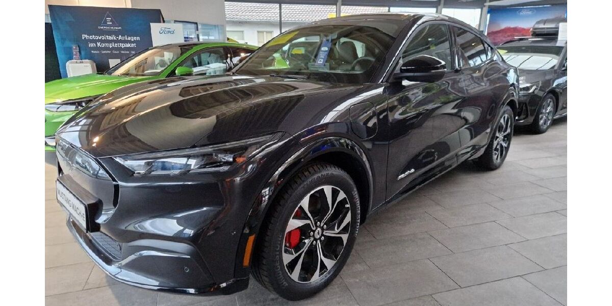 Ford Mustang Mach-E 10.000 km 37.495 &euro; Rheda-Wiedenbrück 33378