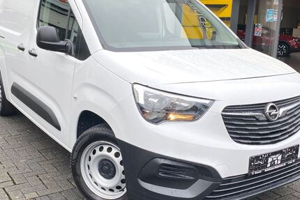 Opel Combo 15.500 km 13.850 € Detmold 32758