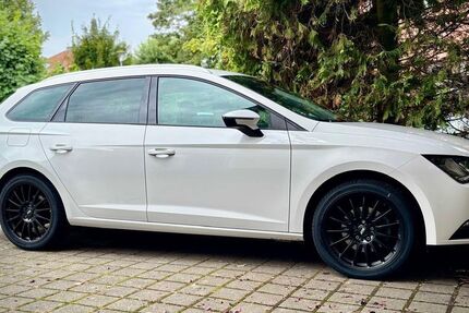 Seat Leon 175.000 km 10.999 &euro; Bad Oeynhausen 32549