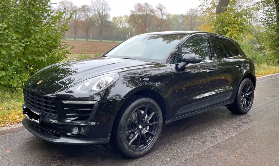 Porsche Macan 206.000 km 29.600 € Löhne 32584