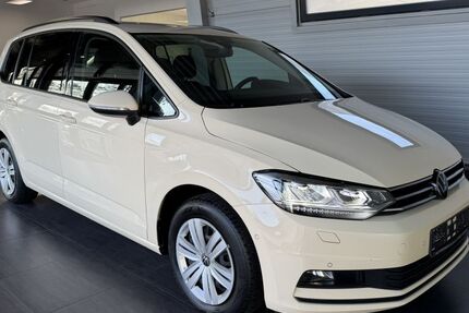 VW Touran 181.695 km 21.890 &euro; Bielefeld 33647