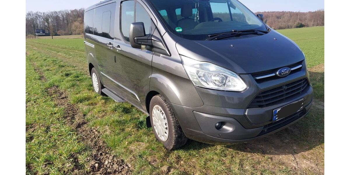 Ford Tourneo Custom 153.451 km 16.500 &euro; Lemgo 32657