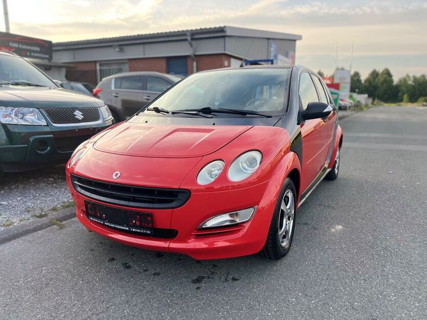 Smart ForFour 75.215 km 3.050 € Paderborn 33104