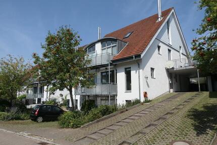 Großzügige, lichtdurchflutete Doppelhaushälfte in bester Lage